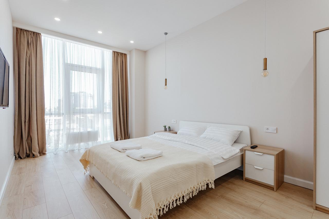 Skycity Apartments Odessa Eksteriør billede