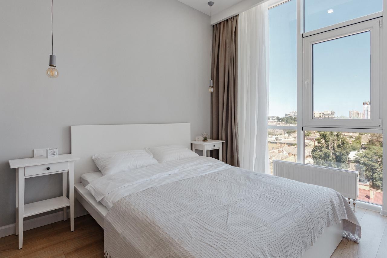 Skycity Apartments Odessa Eksteriør billede